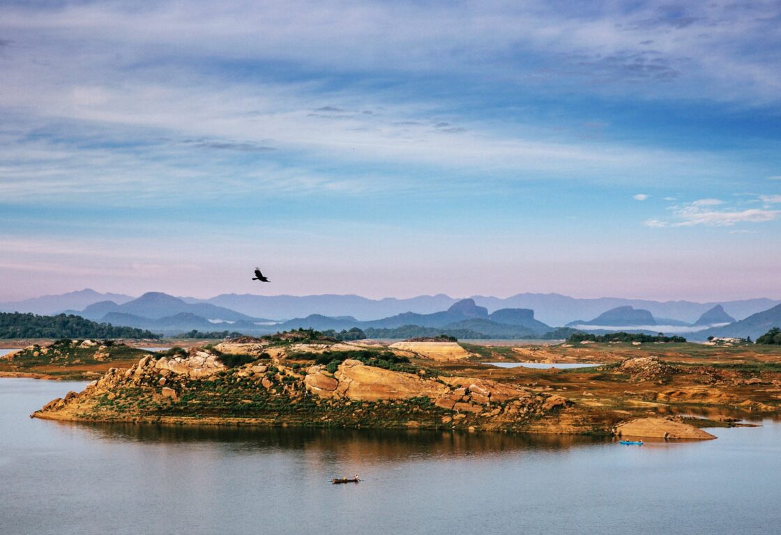 Gal Oya National Park, view of a lake