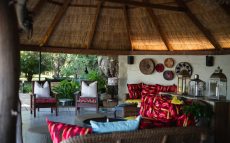 Chundukwa-River-Lodge-ZAM-lounge