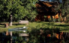 Chundukwa-River-Lodge-ZAM-pond-area