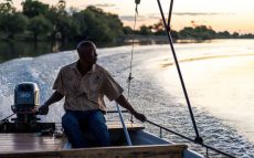 Chundukwa-River-Lodge-ZAM-river-cruise-