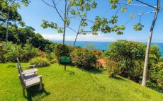 La-Cusinga-Lodge-COS-chairs-with-view