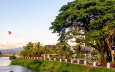 Riverside-Vang-Vieng-LAOS-from-the-river