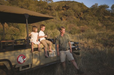 Family game drives at Tuningi