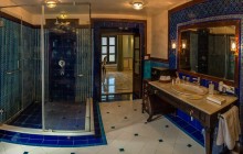 Regal bathrooms at the Royal Heritage Haveli